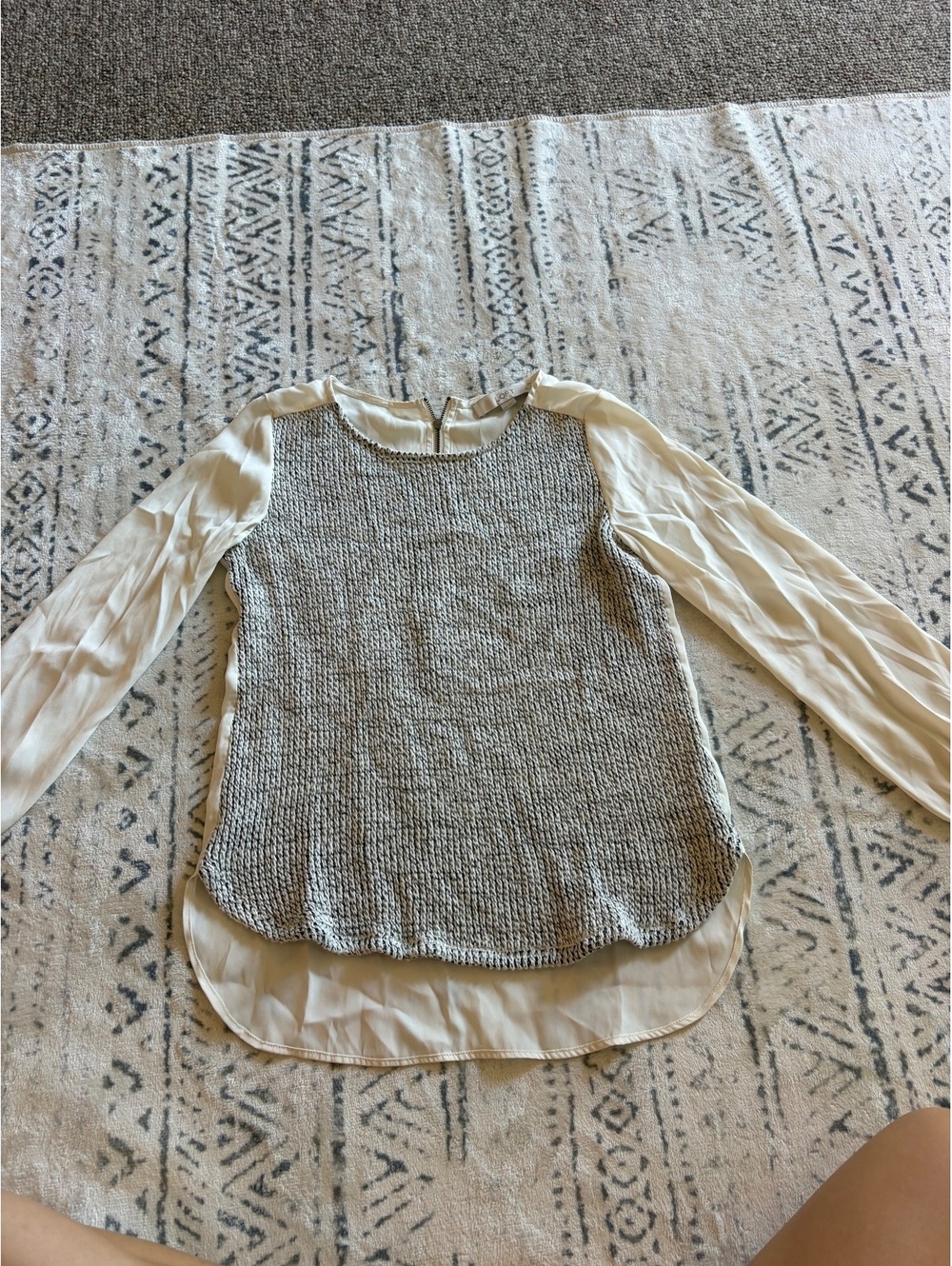 LOFT Women's Two-Tone Knit and Chiffon Blouse Size XXSP
